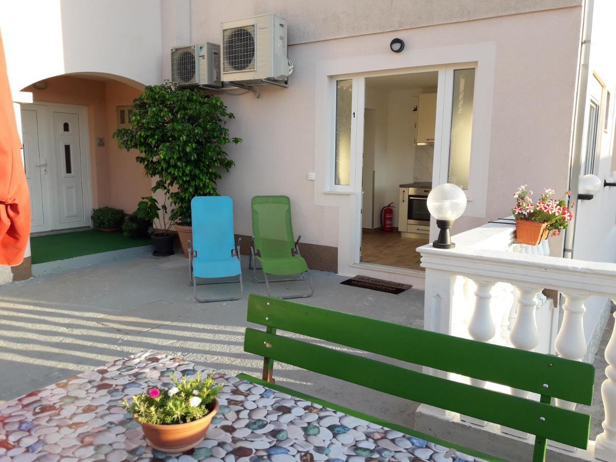 טרוגיר Apartments Gracia & Toni מראה חיצוני תמונה