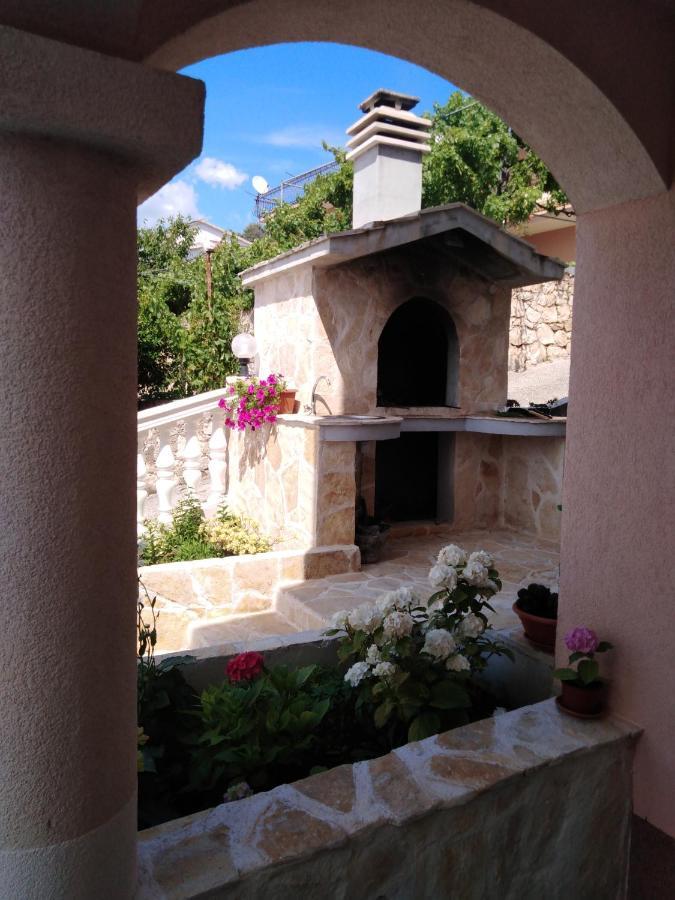 טרוגיר Apartments Gracia & Toni מראה חיצוני תמונה
