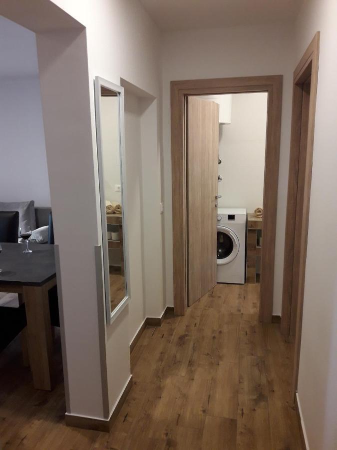 טרוגיר Apartments Gracia & Toni מראה חיצוני תמונה